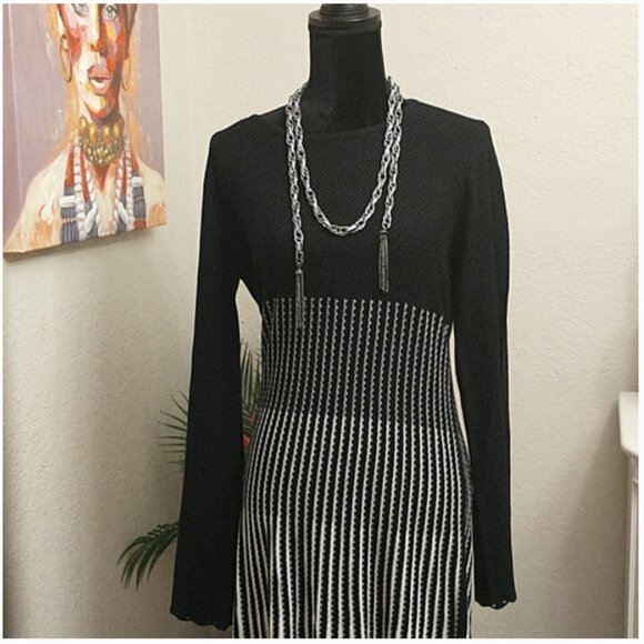 ASHRO Ombre Black & White Knit Midi Dress - Picture 2 of 5
